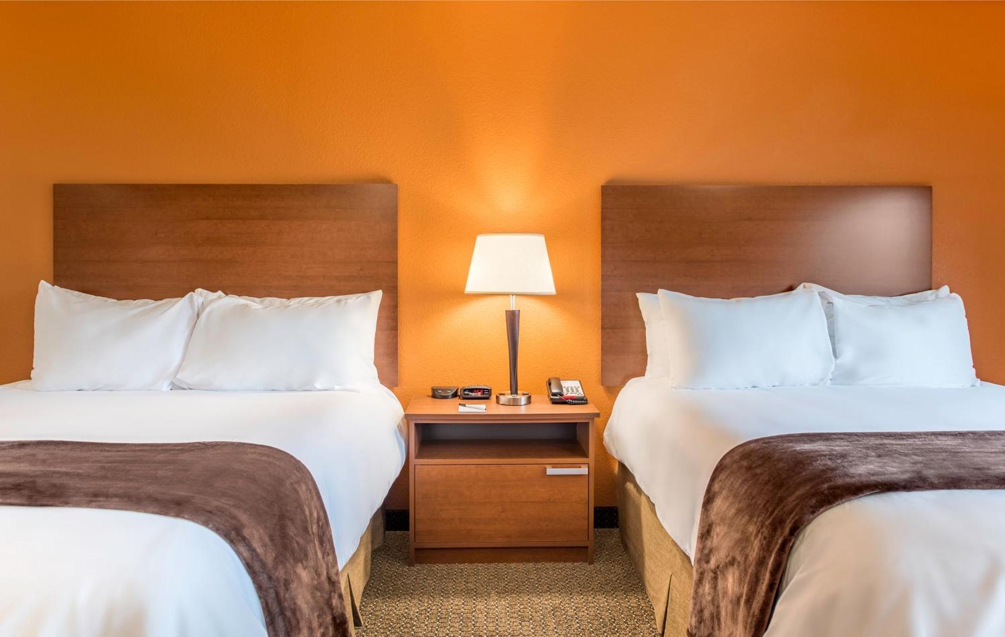 My Place Hotel-Aberdeen, Sd Экстерьер фото