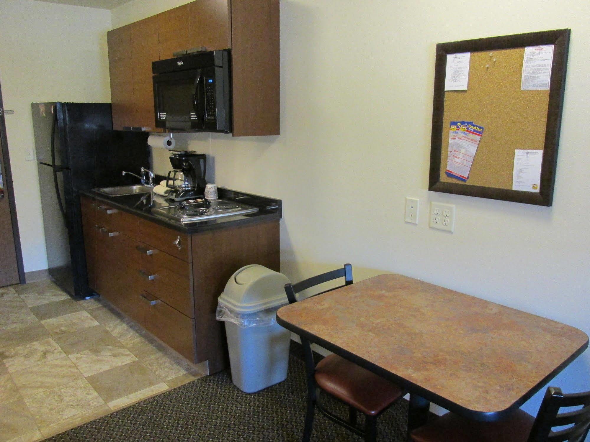 My Place Hotel-Aberdeen, Sd Экстерьер фото